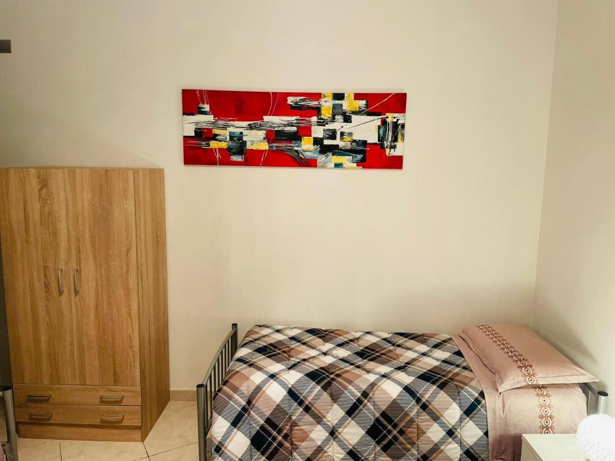 Casa Dei Fiori 3 Daire Somma Lombardo Dış mekan fotoğraf